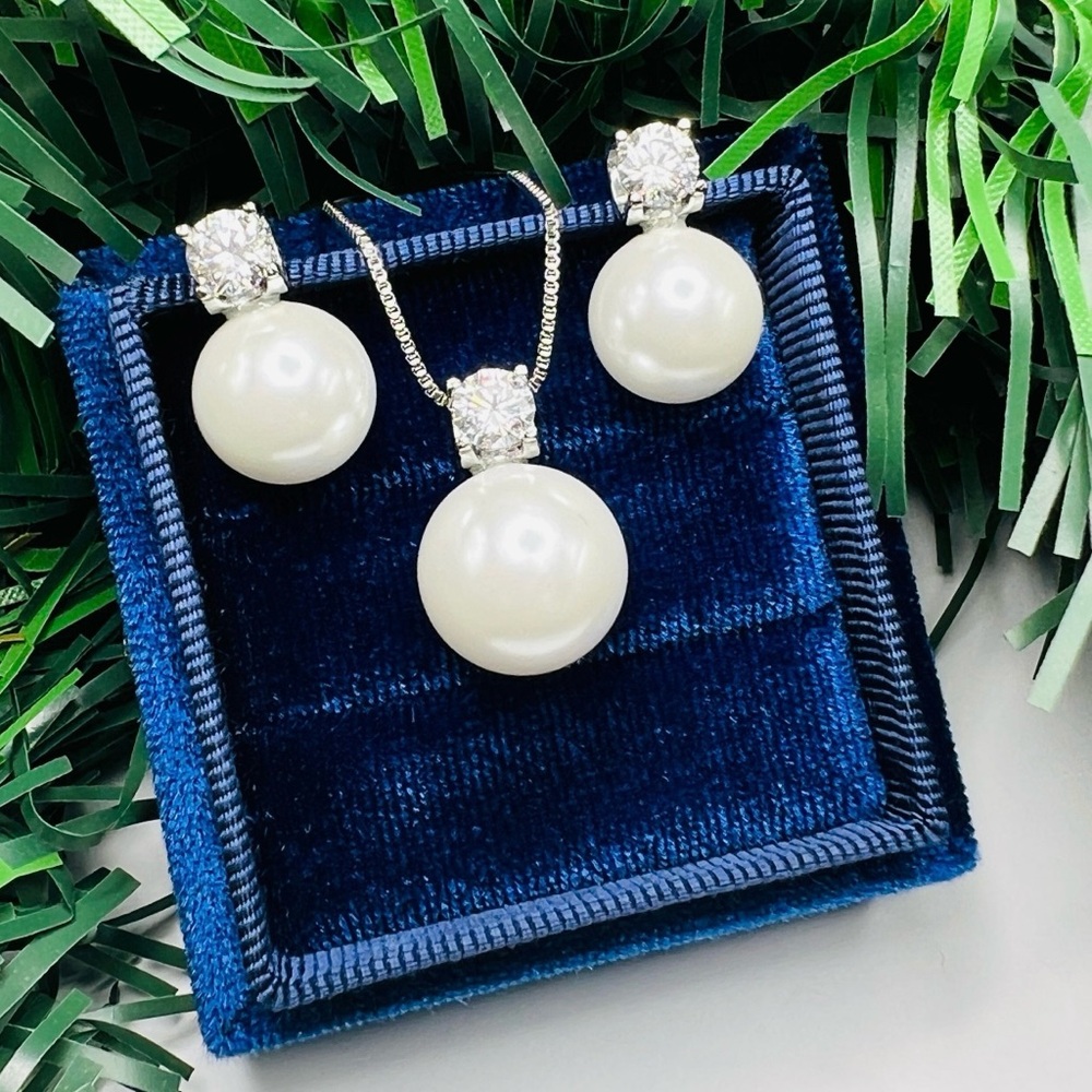Elegant Pearl & Zircon Jewelry Set | Necklace & Earrings | Bridal, Wedding, Chic